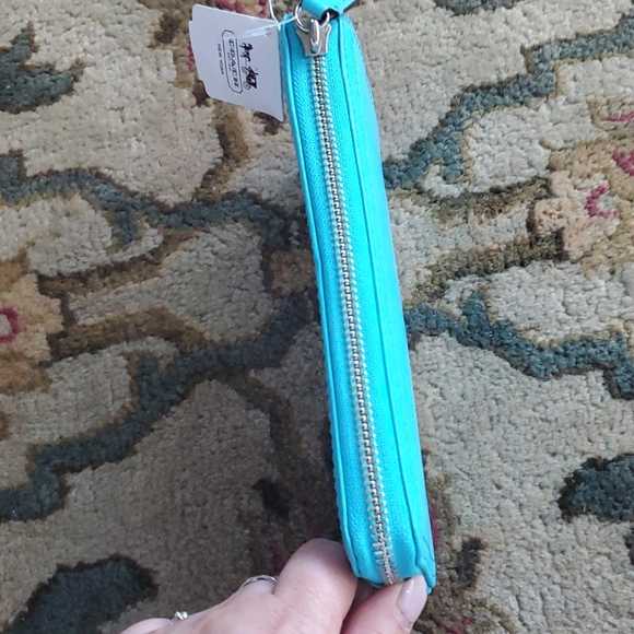 Coach legacy slim wallet - Picture 3 of 5